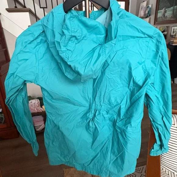 Columbia Aqua Windbreaker with Blue Accents - Picture 3 of 3
